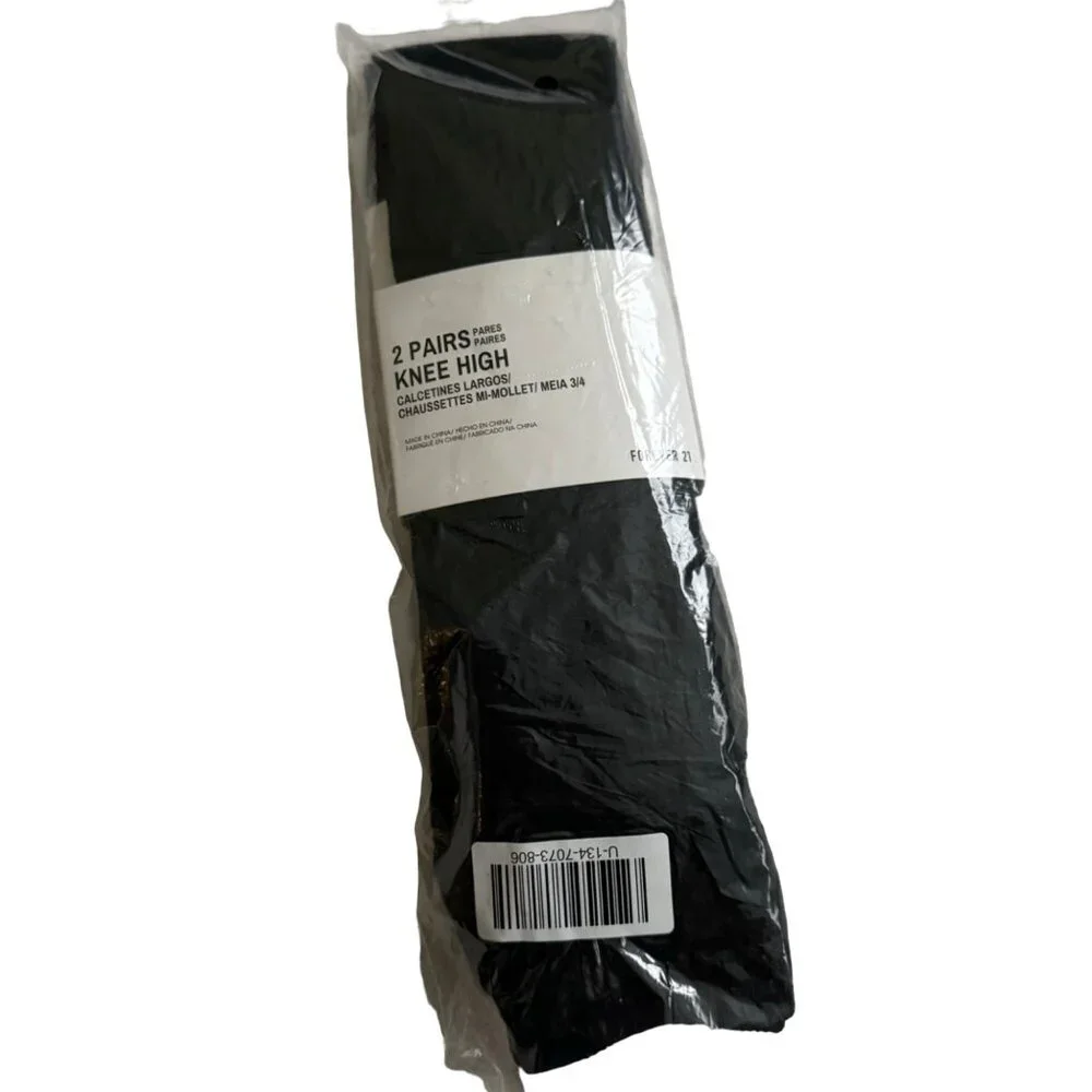 Forever 21 NWT 2 pairs womens ribbed socks knee high black‎ color one size new